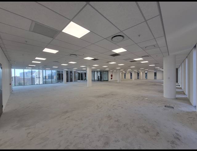 892M² OFFICE TO LET IN SANDTON CENTRAL